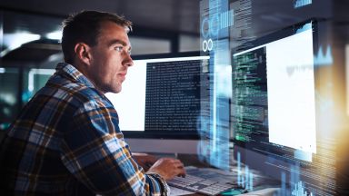OpenAI в ожесточена битка за таланти с Meta