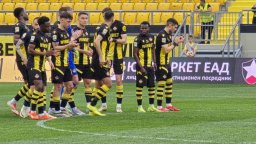 Край на сагата: Ботев Пловдив има нов собственик