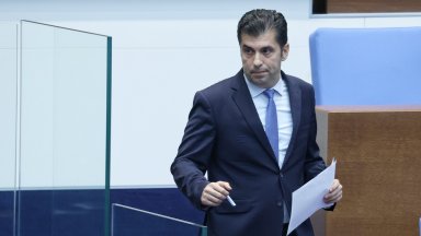 Оставка все още няма: Кирил Петков е подал молба отсъствията му в НС да бъдат извинени